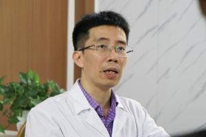 Giám đốc Trung tâm Đột quỵ BV Bạch Mai hướng dẫn 6 điều cần làm, 3 điều cần tránh khi nghi ngờ đột quỵ